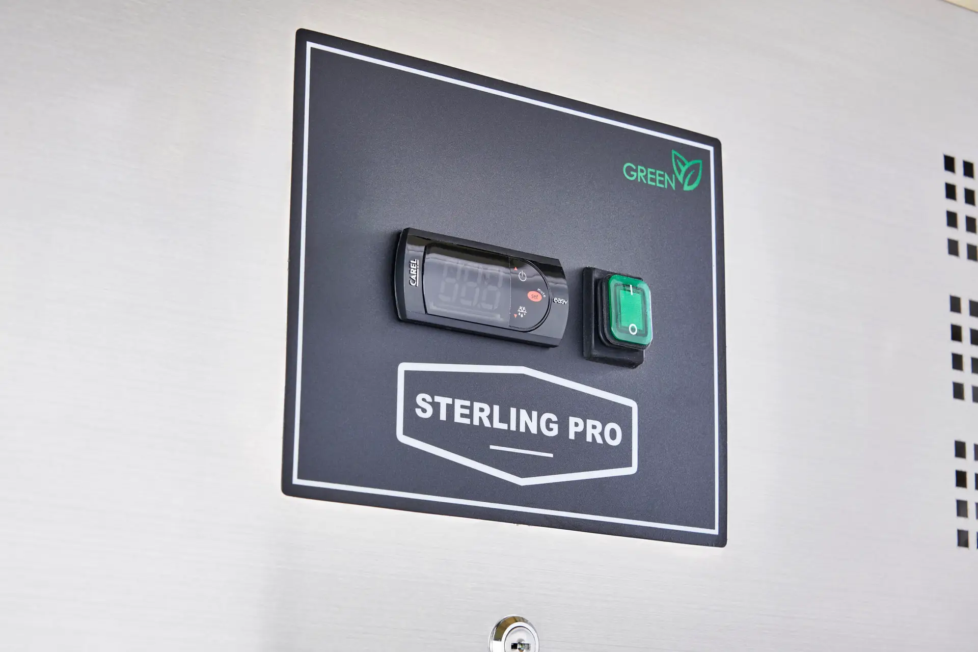 Sterling Pro Cobus SPR601FISH Single Door Fish Cabinet 7 Drawers, 600 Litres - Image 3
