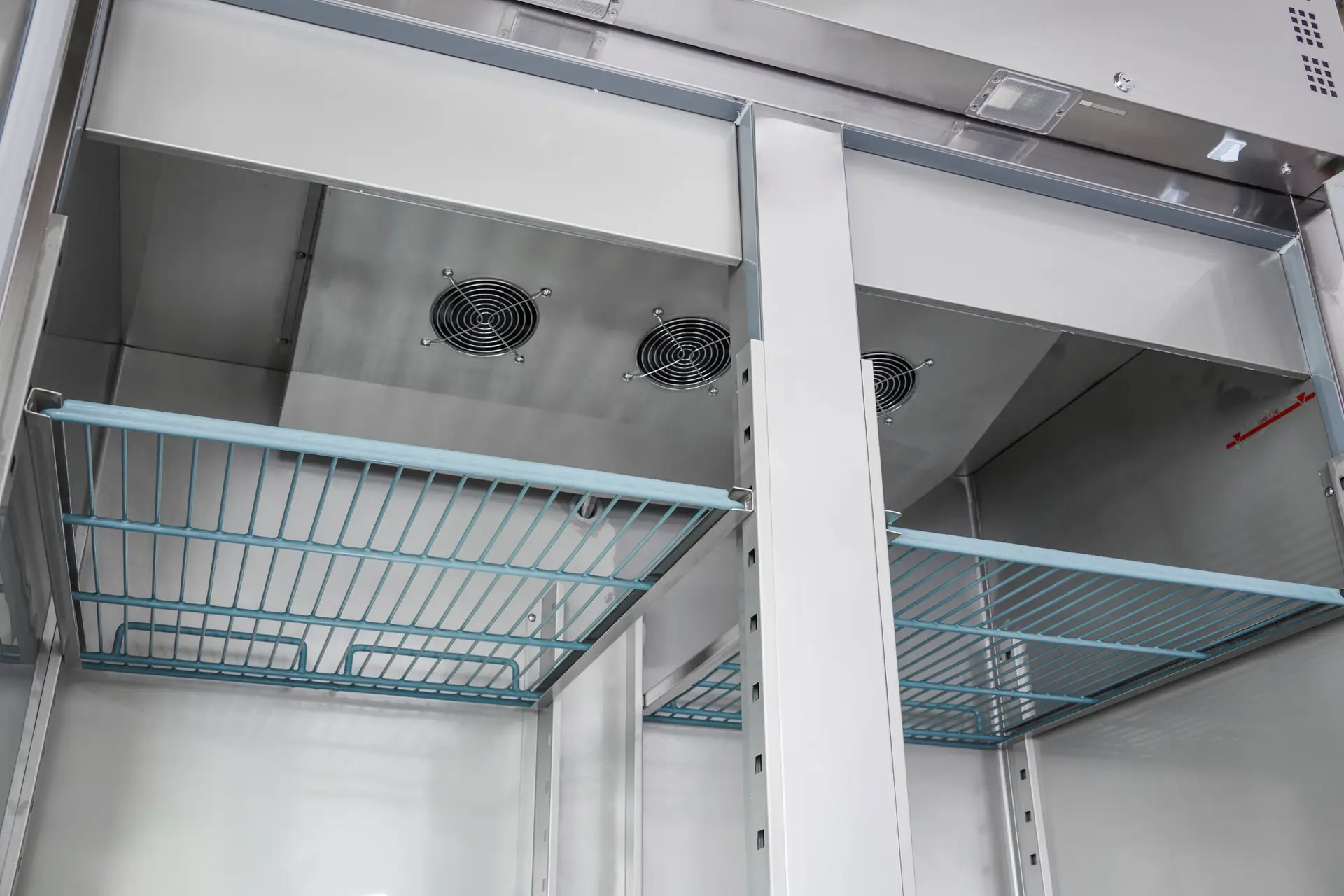 Sterling Pro Cobus SPF212NV Double Door Gastronorm Freezer, 1200 Litres - Image 2