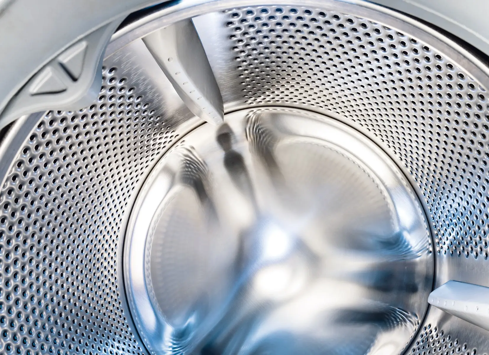 Electrolux Professional GRADED WE170V myPRO Smart Washer with Gravity Drain, 8kg - Image 4