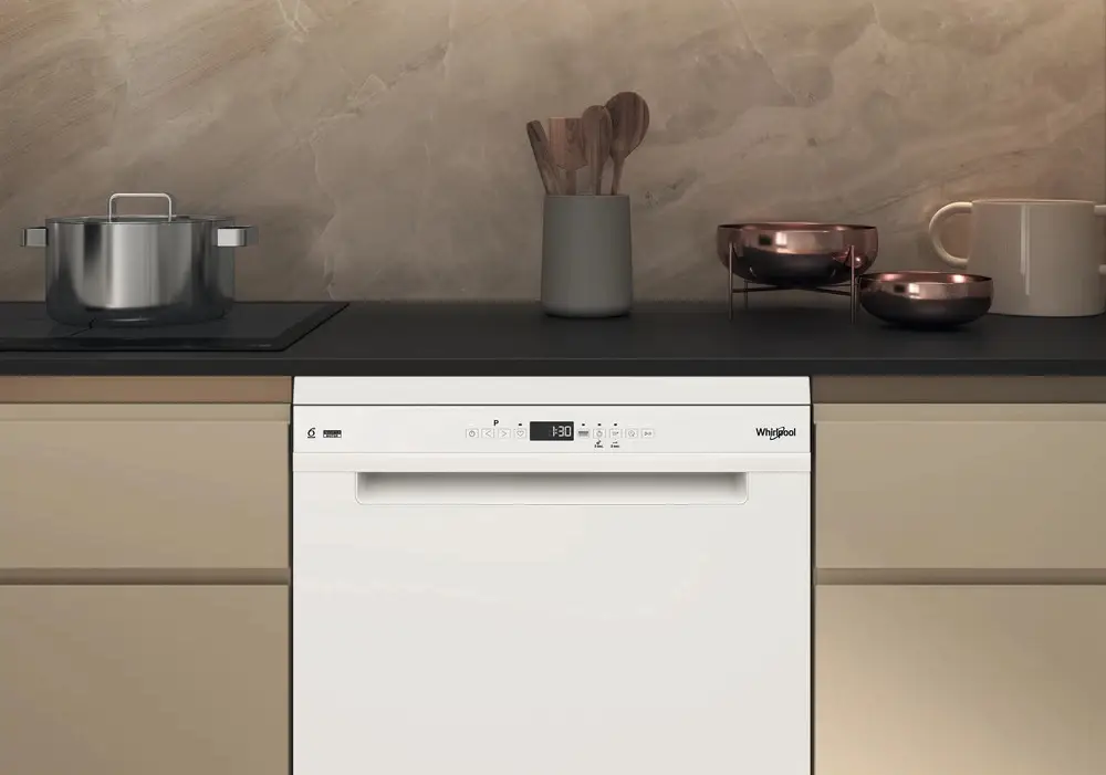 Whirlpool W7FHP33 Free Standing Dishwasher - Image 9
