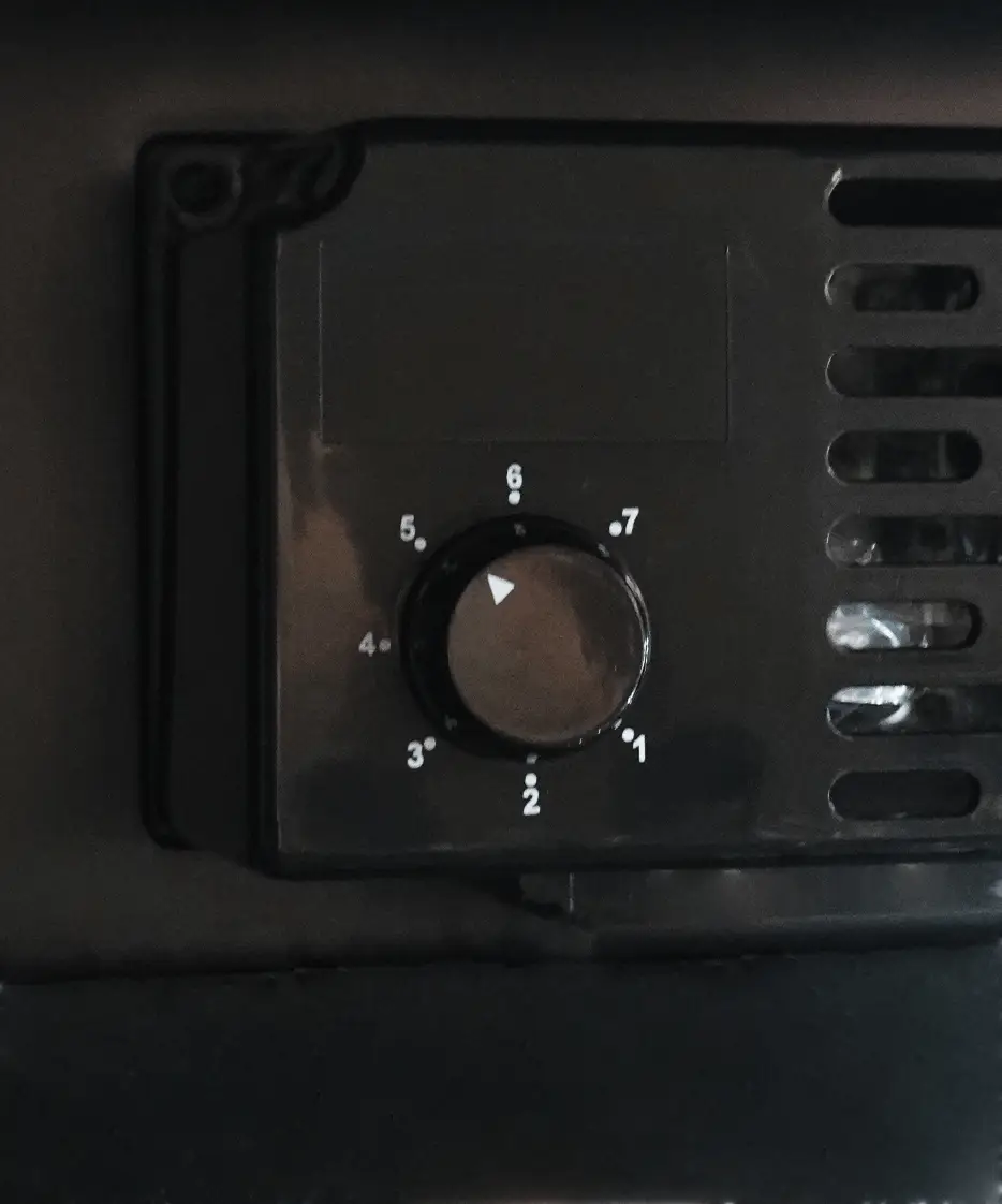 REFRIGERATOR 1 GLASS DOOR BLACK WITH LIGHT BOX SVE-450 BLC - Image 8