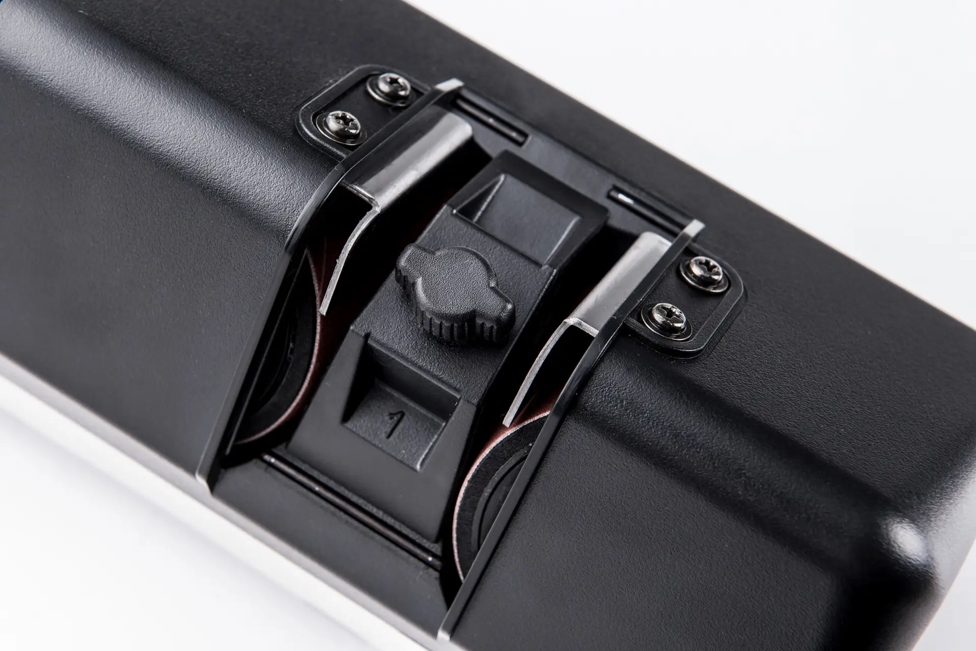 ELECTRIC KNIFE SHARPENER - Image 5
