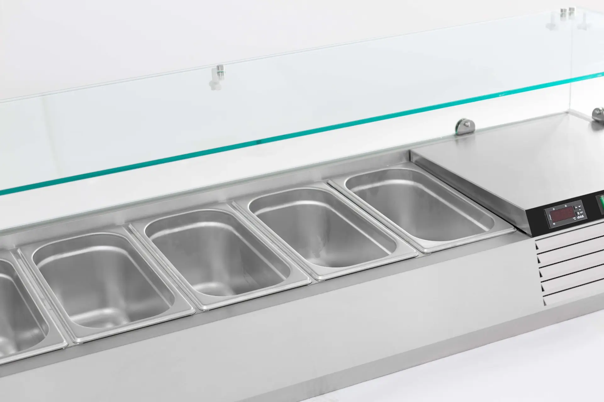 REFRIGERATED COUNTER TOP 1/4 GN x 10 - Image 2