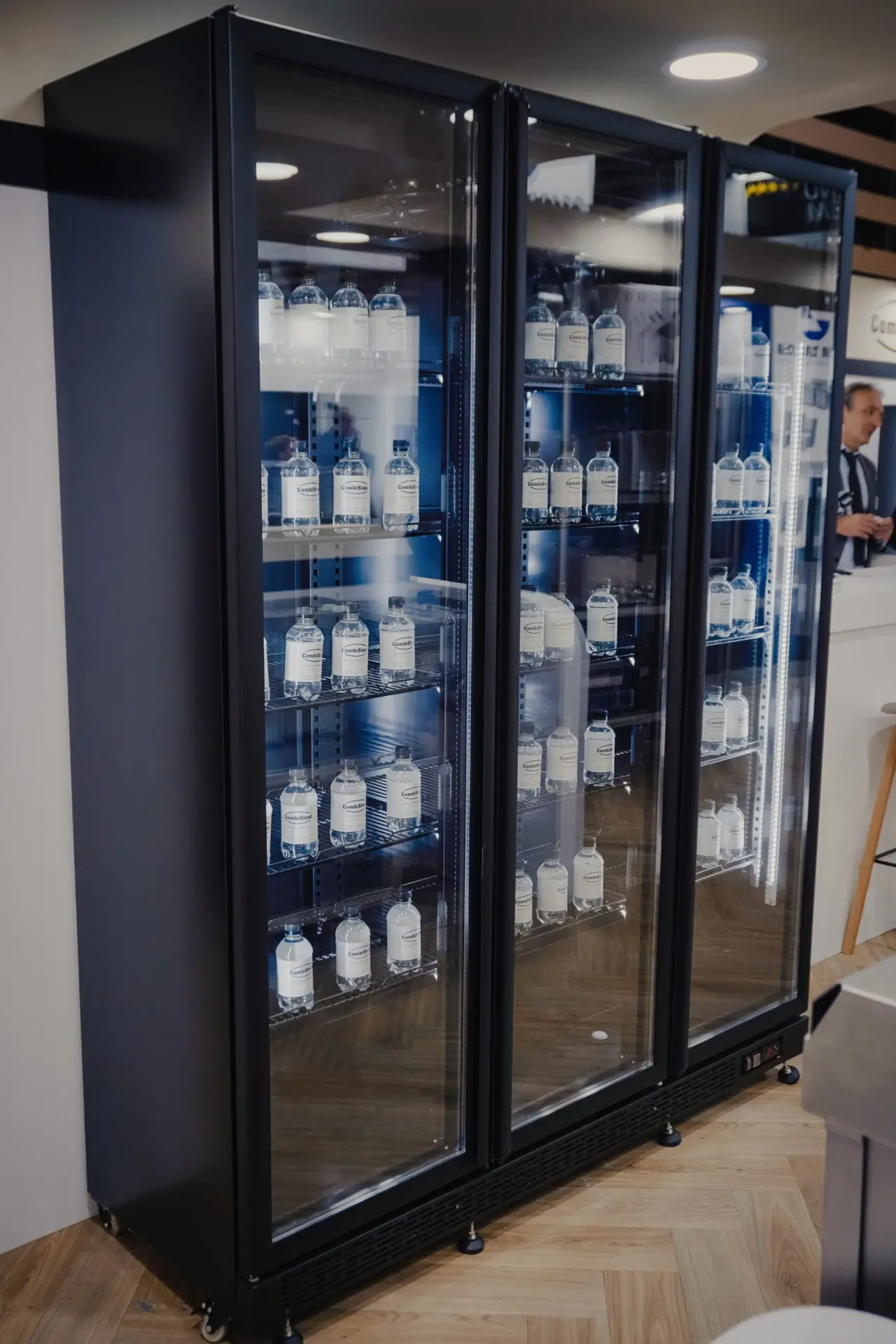 REFRIGERATOR 3 GLASS DOORS BLACK NAP-1200 *TRANSPORT ON REQUEST* - Image 8
