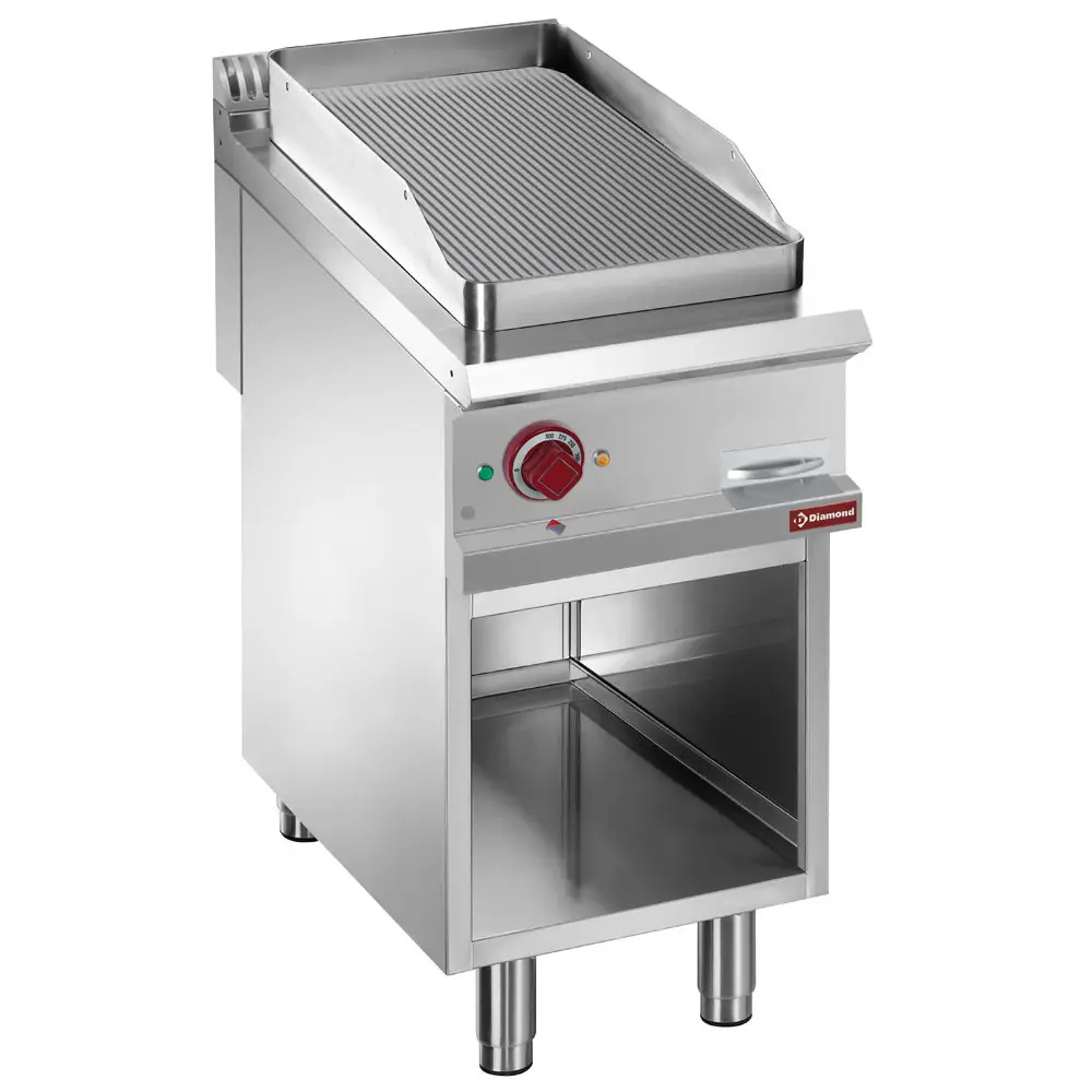 Diamond E9/PRA4 Grooved electric fry top, module 1/2, open cupboard