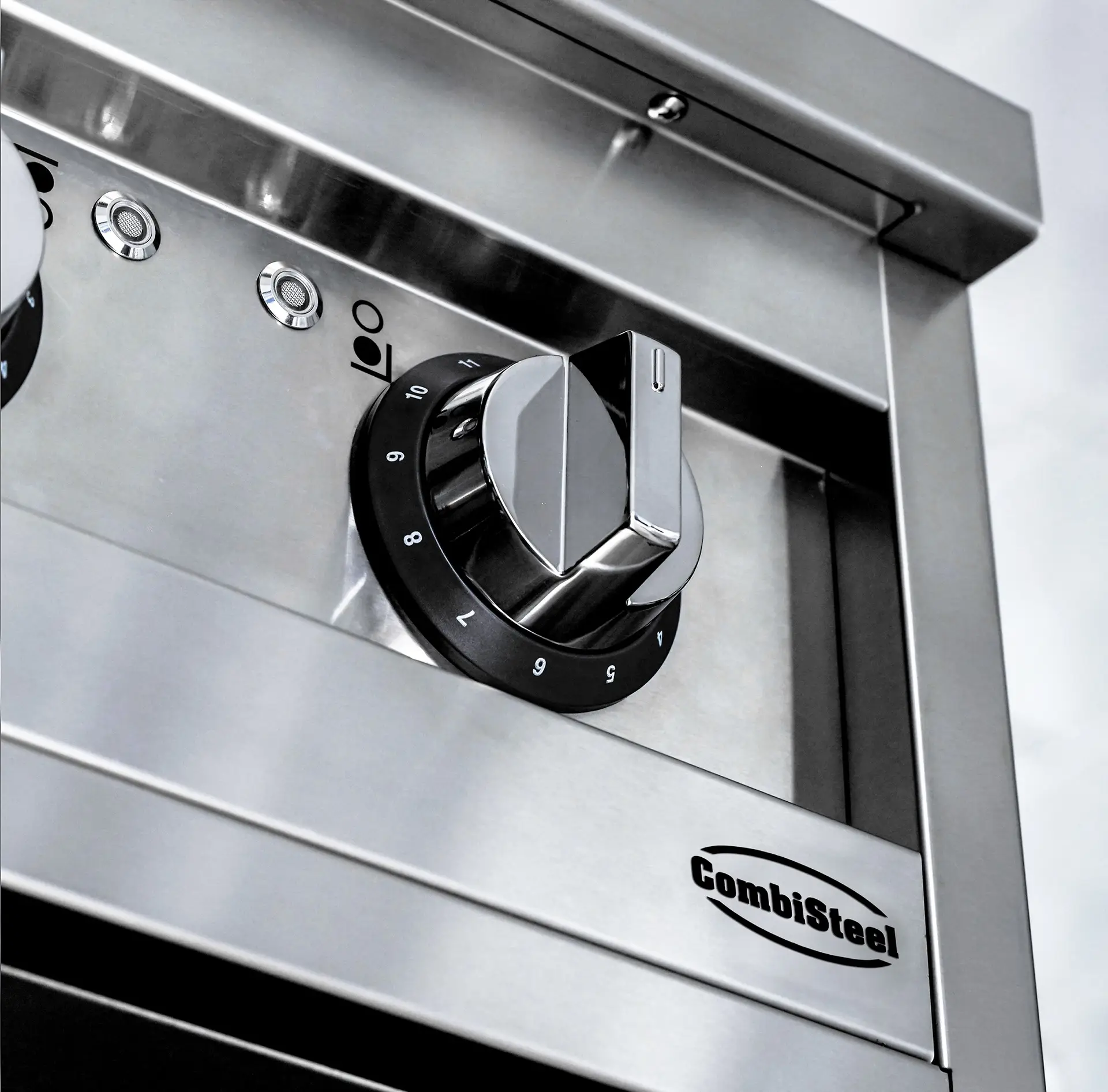 ENTRY 700 INDUCTION STOVE 2 HOBS - Image 3