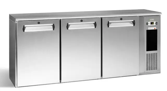Gamko E3/222MUCS84 Solid Triple Door Stainless Steel Undercounter Bottle Cooler, 531 x 33 Centiliters