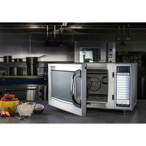 Sharp R21AT Medium Duty Commercial Microwave Oven, 1000W - Image 2