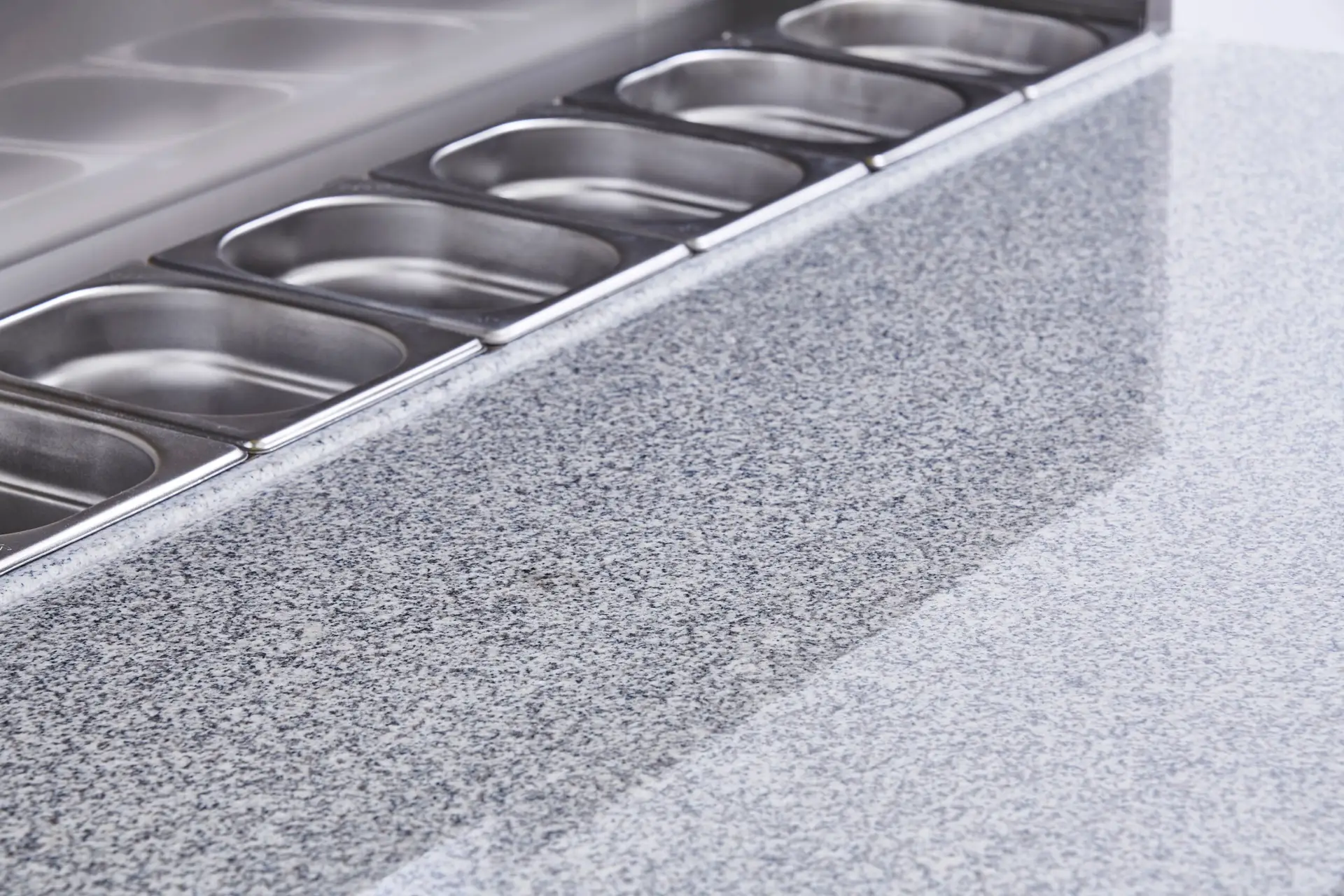 Sterling Pro Cobus SPU903PZ 3 Door Granite Top Pizza Counter, 8 x GN1/6, 402 Litres - Image 3
