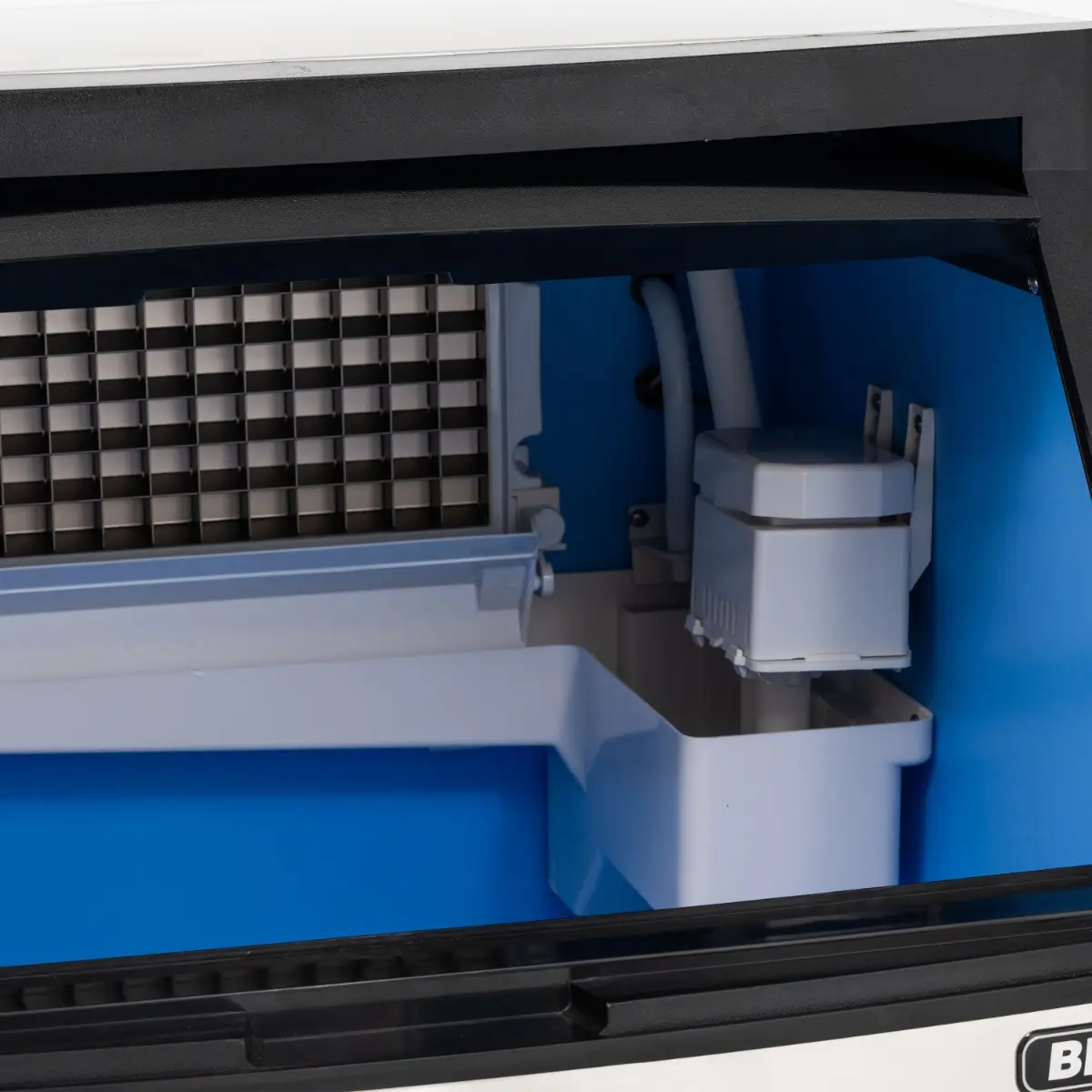 BLIZZARD 90kg Integral Ice Maker - Image 7
