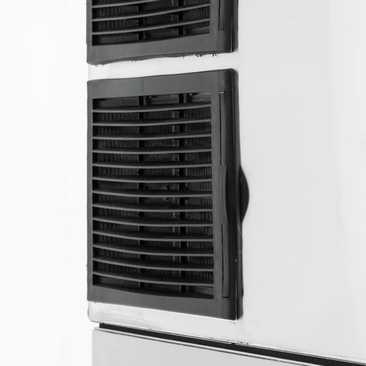 BLIZZARD 227KG High Capacity Ice Maker & Bin - Image 6