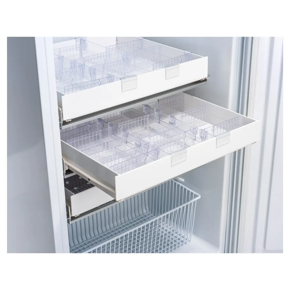 LEC Medical PPSR158BT-DWP Pharmacy Plus Undercounter Refrigerator, 158 Litres - Image 7