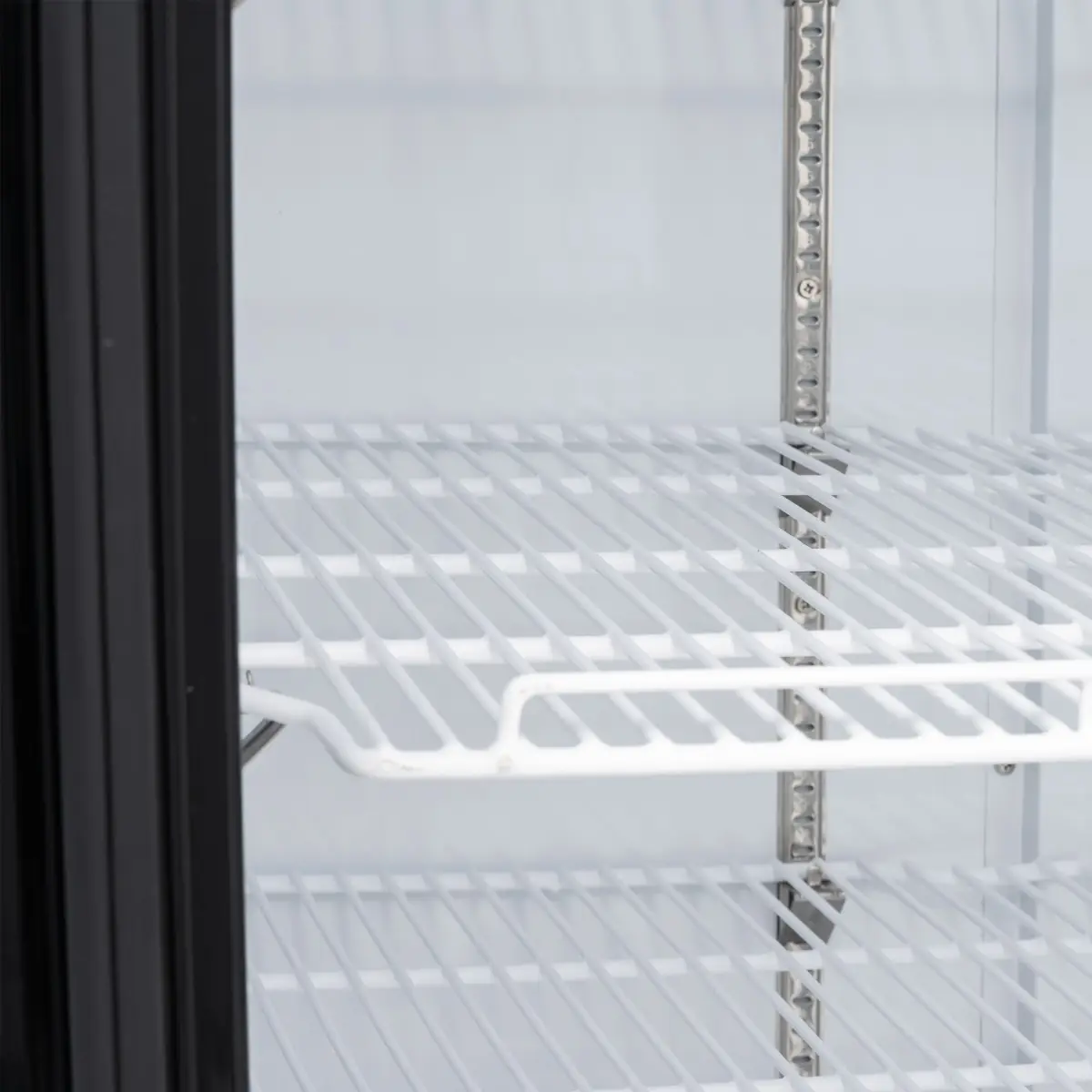 BLIZZARD 630L Double Hinged Glass Door Display Merchandiser - Image 5