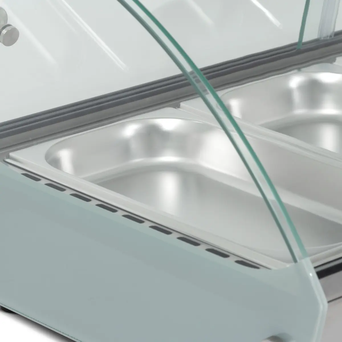 BLIZZARD Curved Counter Top Heated Merchandiser - Image 5