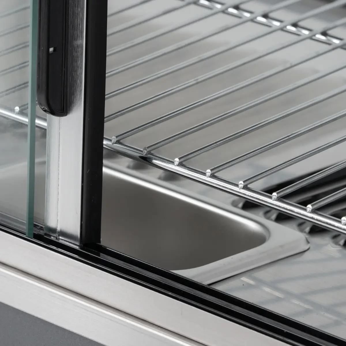 BLIZZARD 136L Counter Top Dual Access Heated Merchandiser - Image 7