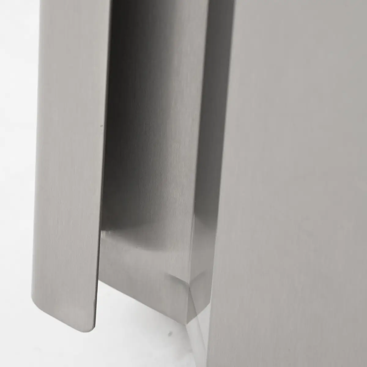 BLIZZARD Upright 320L Single Hinged Door Freezer - Image 4