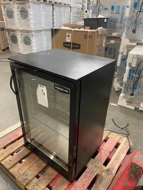 Sterling Pro Single Door Bottle Cooler Black - BGRADE - Image 2
