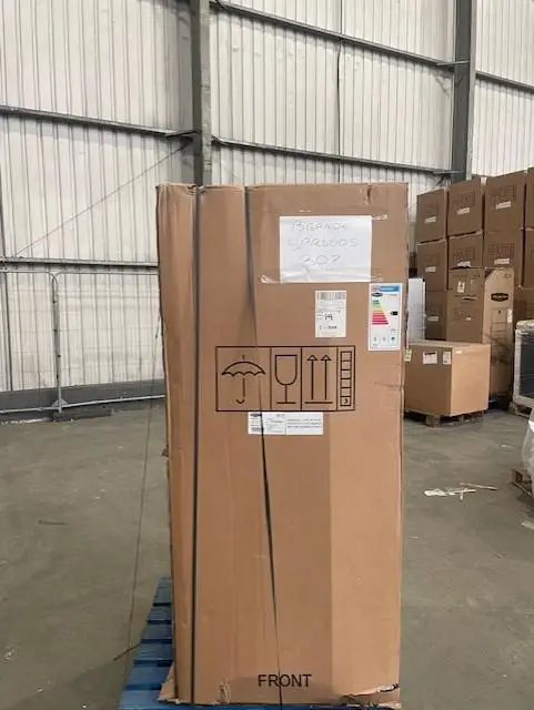 Sterling Pro GRADED Cobus SPR600S Single Door Stainless Steel Upright Refrigerator, 580 Litres