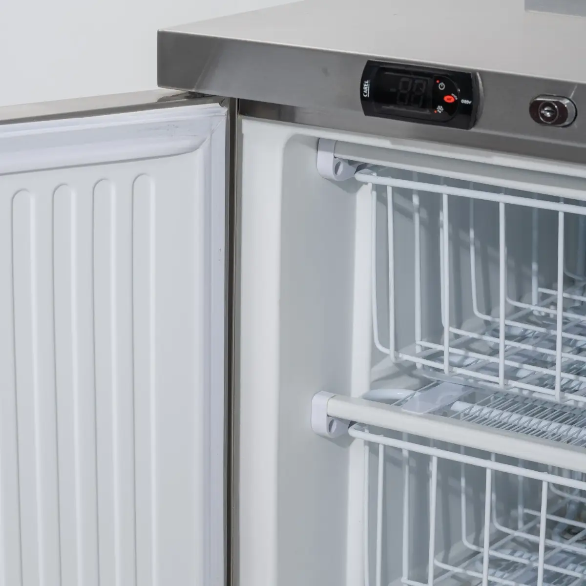 BLIZZARD Double Hinged Door Freezer Workstation - Image 5