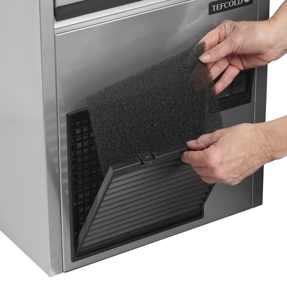 TEFCOLD TC57 Ice Maker - Image 3